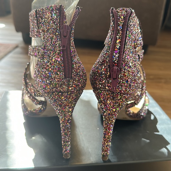 INC Ruthie 9M. - Picture 2 of 5